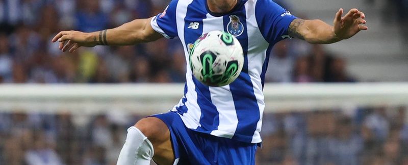 FB_UEFA_Porto_Cardoso_teaser_t3.jpg